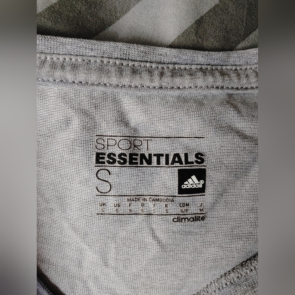 Adidas men's t shirt - Picture 3 of 4